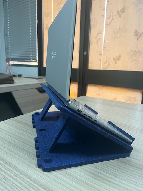 100% recyclable Laptop Stand